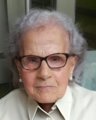 Fotografía de Doña Milagros Cobo Fernández